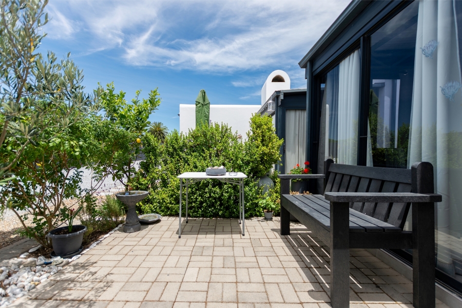 2 Bedroom Property for Sale in Velddrif Western Cape